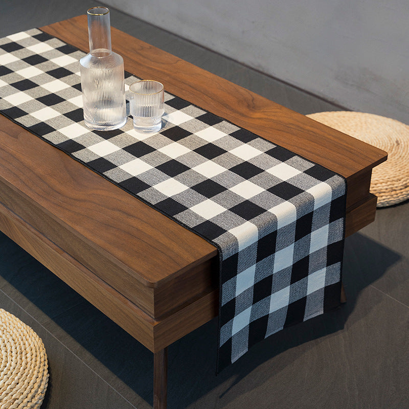 Woven table placemat in buffalo check made of cotton blend Stornfield