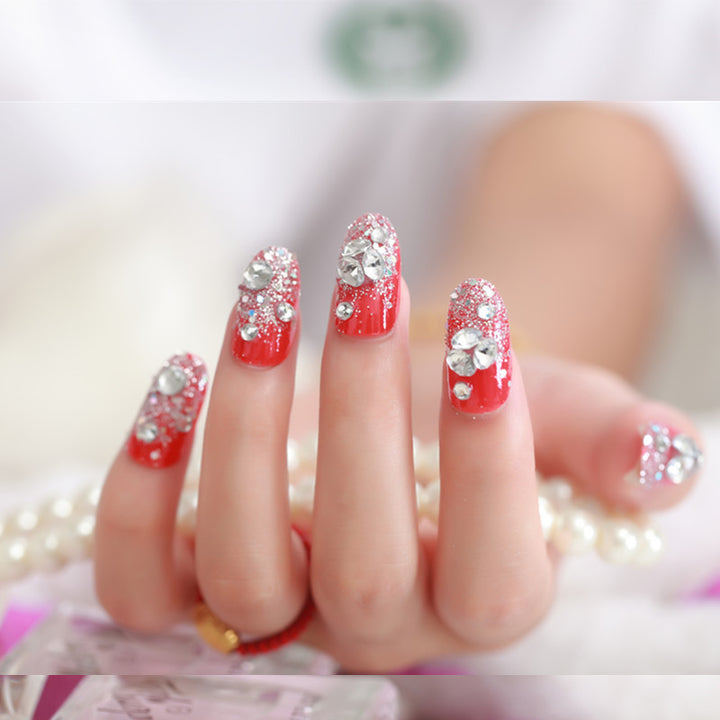 Artificial nails with delicate floral decorations Stornfield