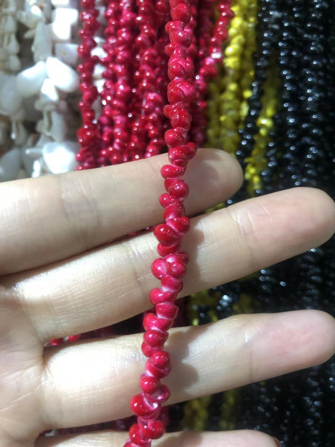 Beaded Eyewear Chain Stornfield