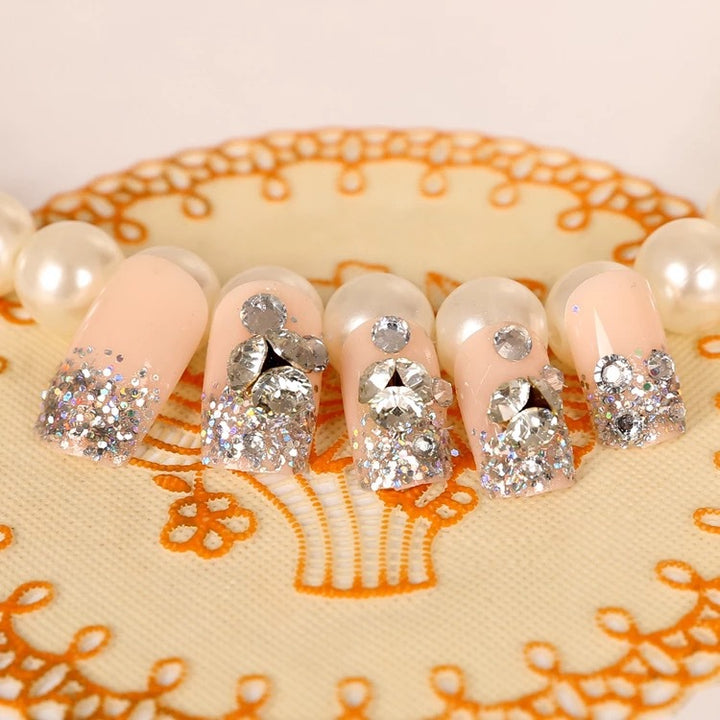 Artificial nails with delicate floral decorations Stornfield