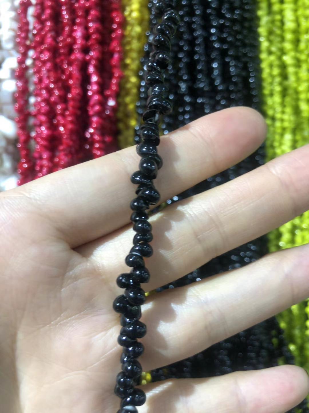 Beaded Eyewear Chain Stornfield
