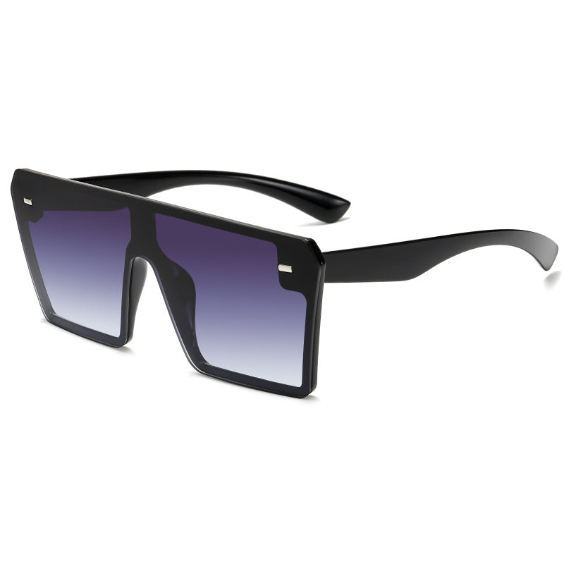 Women's Oversized Sunglasses in Futuristic Design Stornfield