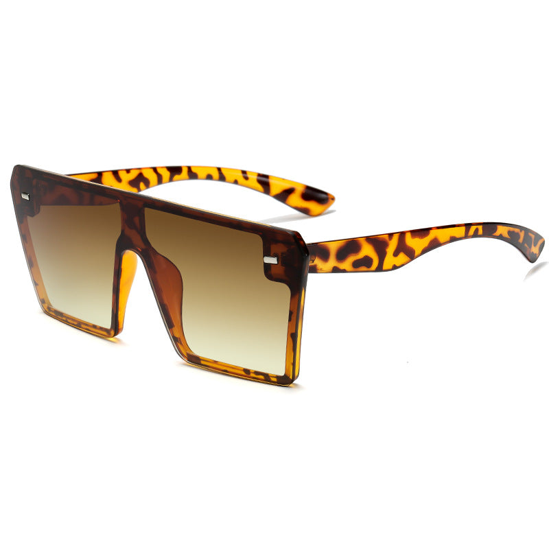 Women's Oversized Sunglasses in Futuristic Design Stornfield