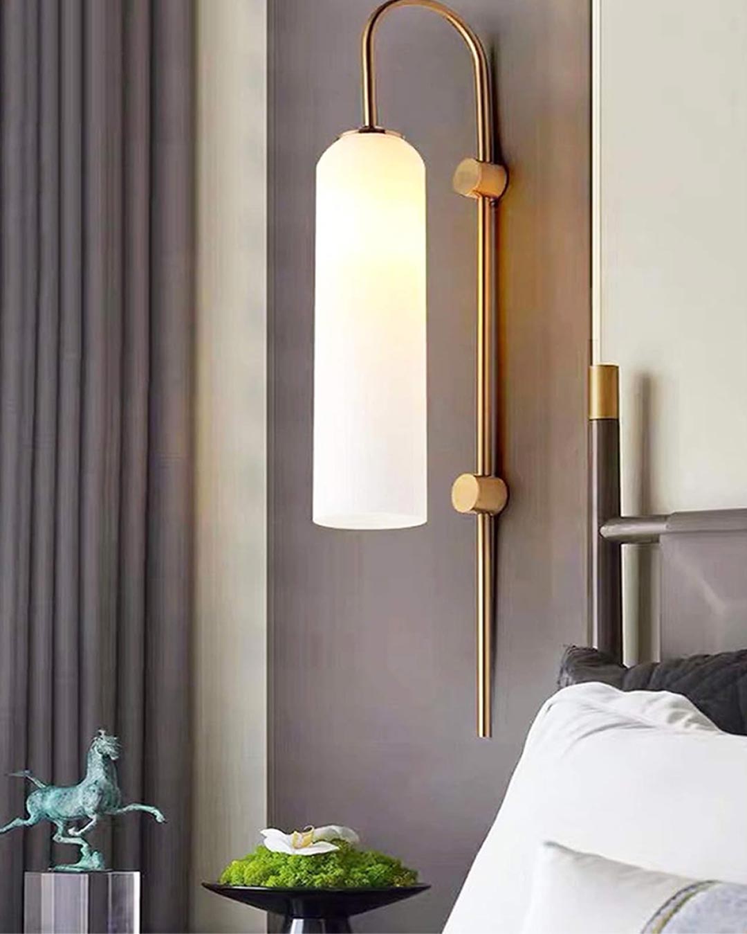 Stornfield | Ithaca Wall Lamp - White