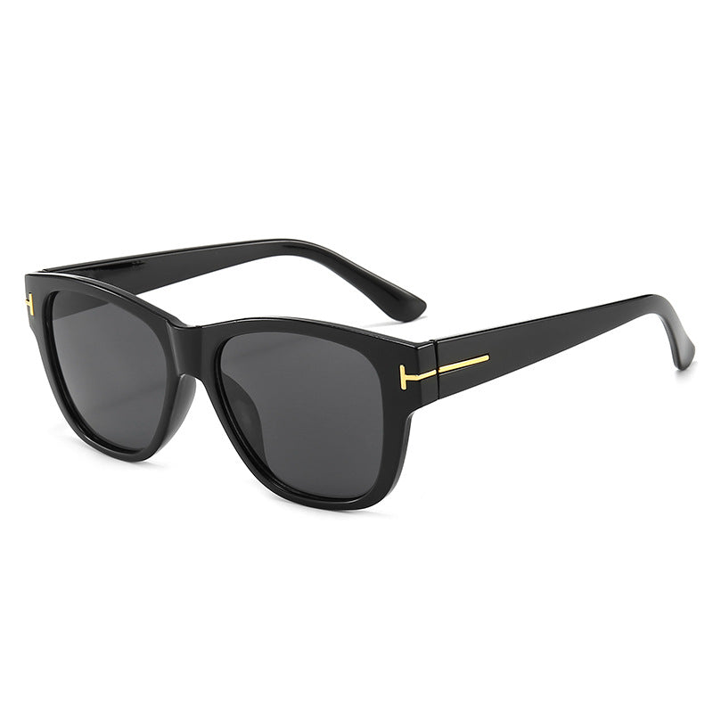 Fashion-Forward Elegant Shield Sunglasses Stornfield