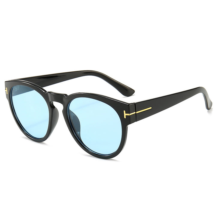 Stylish Vintage-Inspired Cat-Eye Sunglasses Stornfield