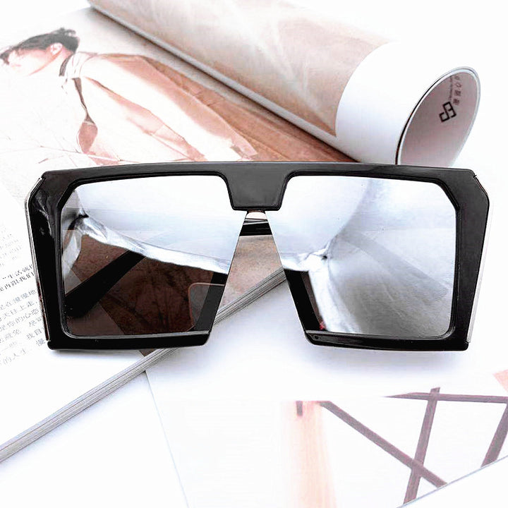 Ladies stylish geometric sunglasses in angular design Stornfield
