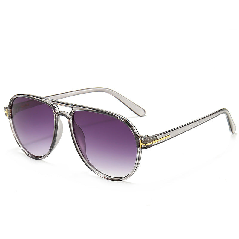 Elegant Aviator-Style Sunglasses Stornfield