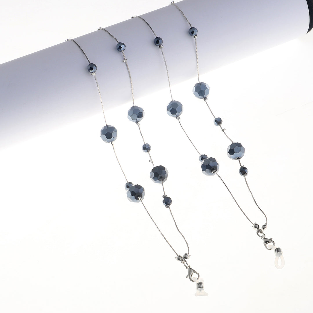 Elegant Beaded Eyewear Chain Stornfield