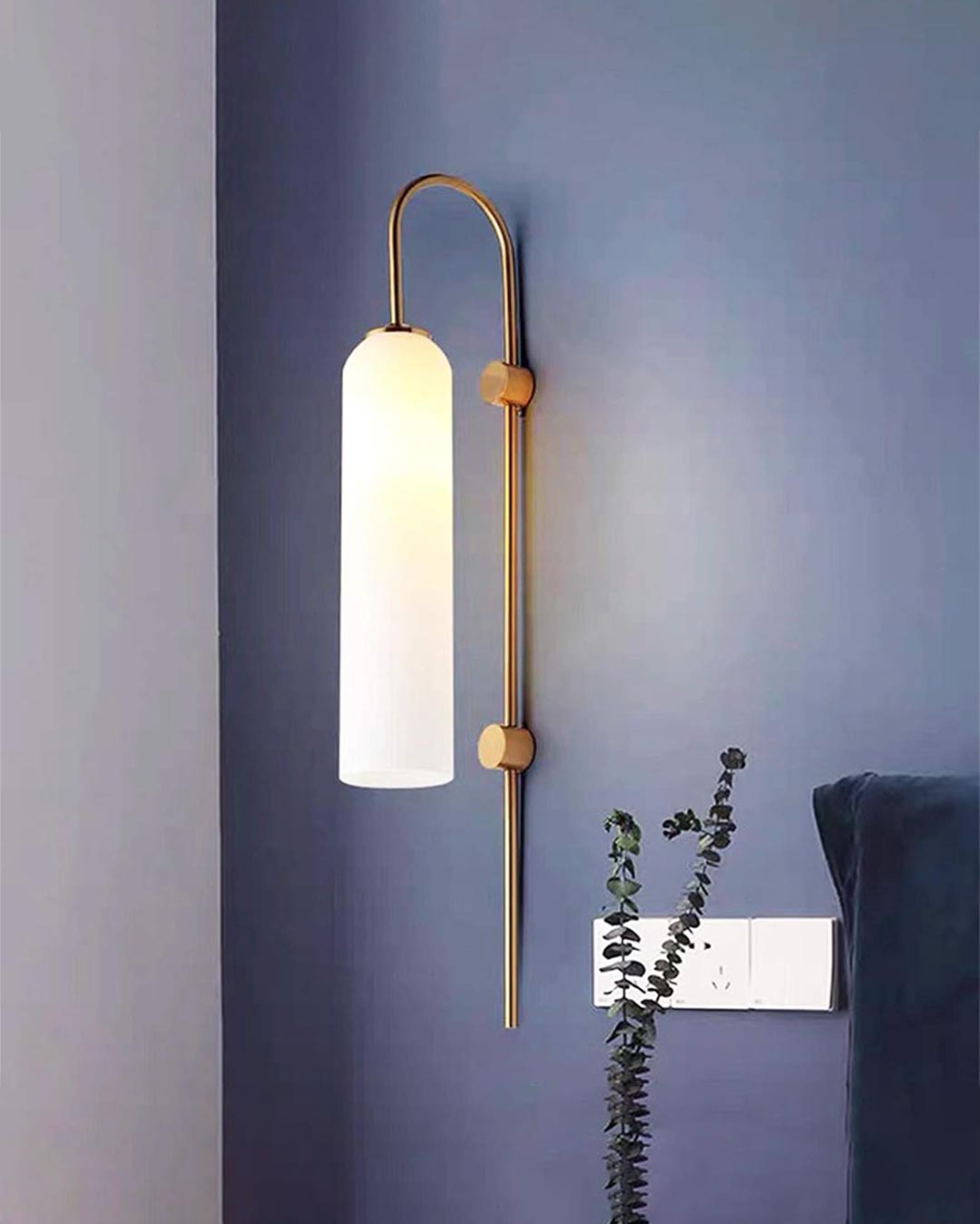 Stornfield | Ithaca Wall Lamp - White