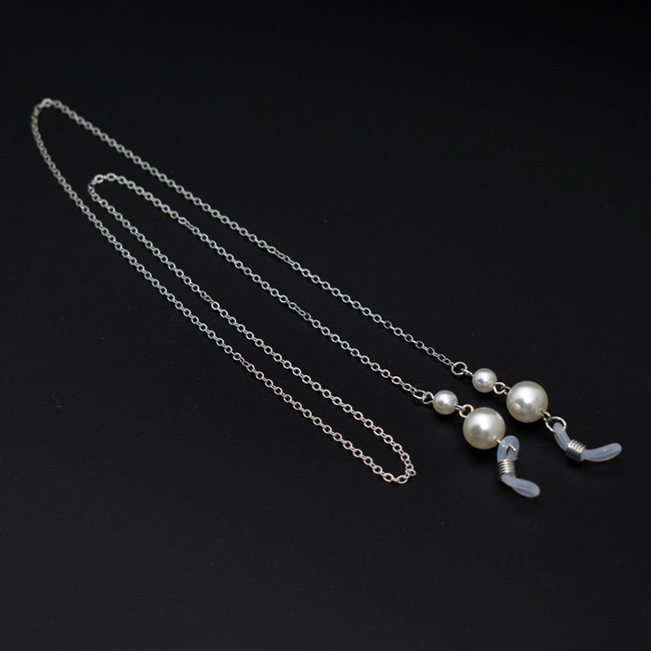 Elegant Long Pearl Chain Eyewear Holder Stornfield