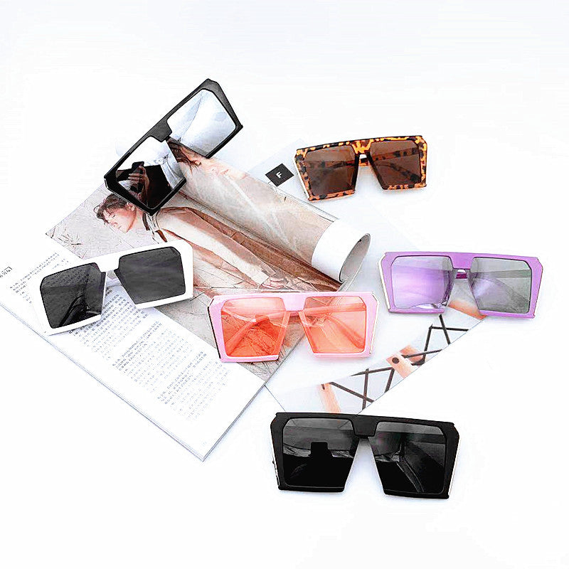 Ladies stylish geometric sunglasses in angular design Stornfield