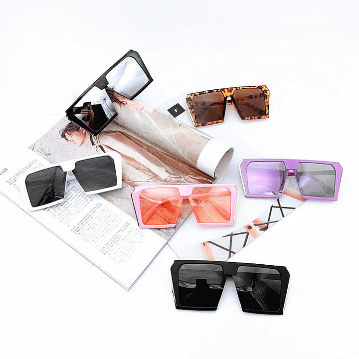 Ladies stylish geometric sunglasses in angular design Stornfield