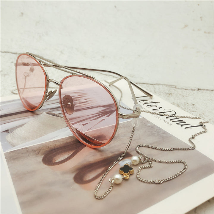 Elegant Layered Eyewear Chain Stornfield