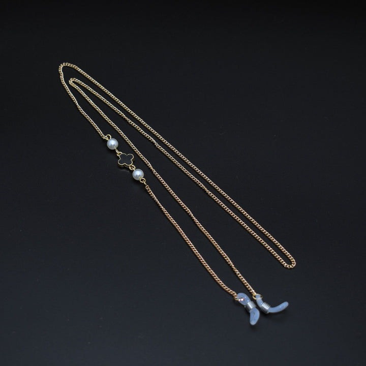 Elegant Layered Eyewear Chain Stornfield