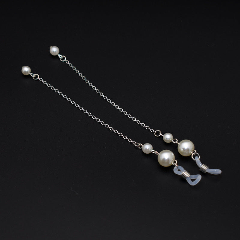 Elegant Long Pearl Chain Eyewear Holder Stornfield
