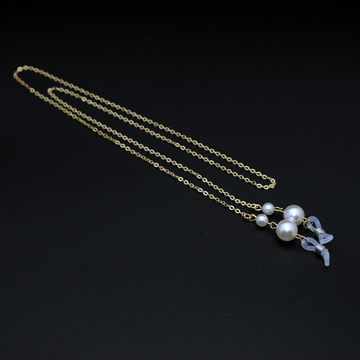Elegant Long Pearl Chain Eyewear Holder Stornfield