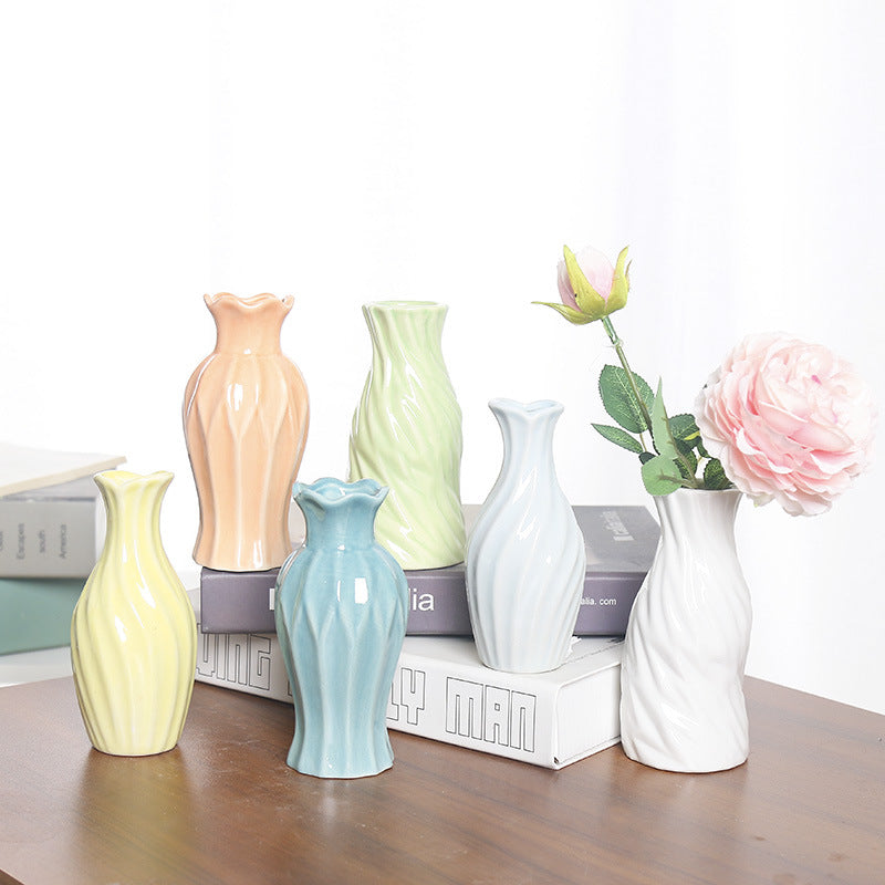 Contemporary Twisted Ceramic Flower Vase Stornfeild