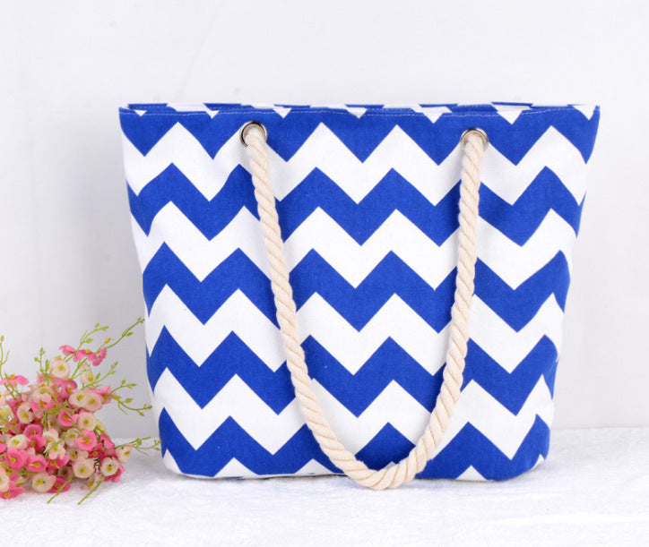 Large shopping bag with modern zigzag design Stornfield
