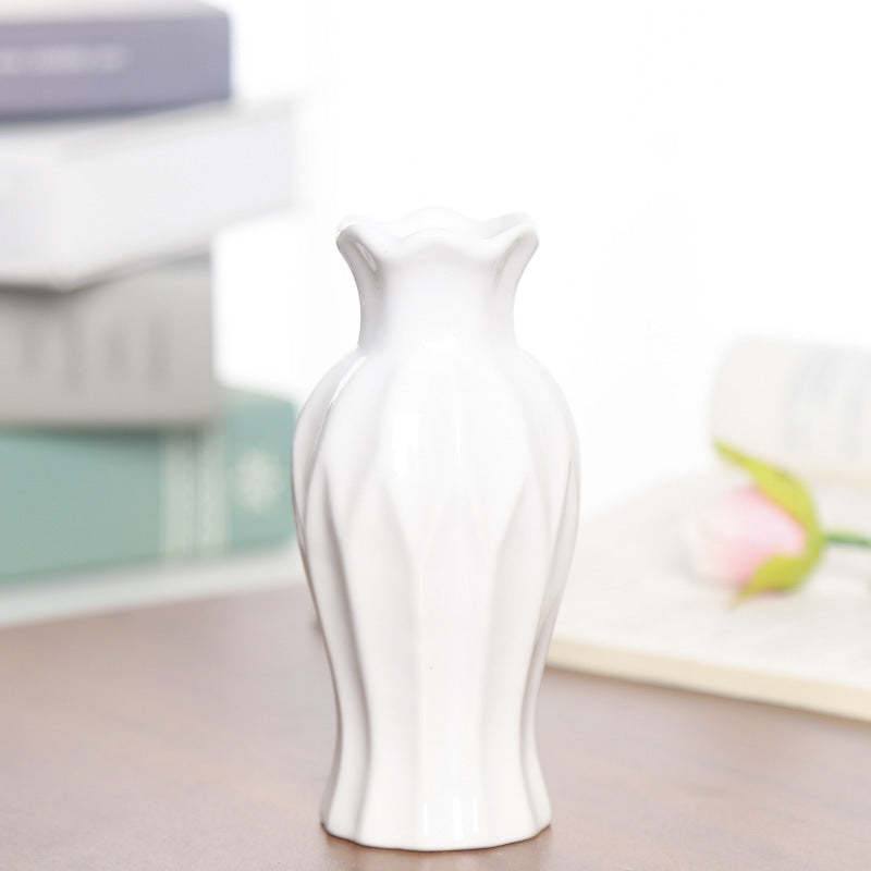 Contemporary Twisted Ceramic Flower Vase Stornfeild