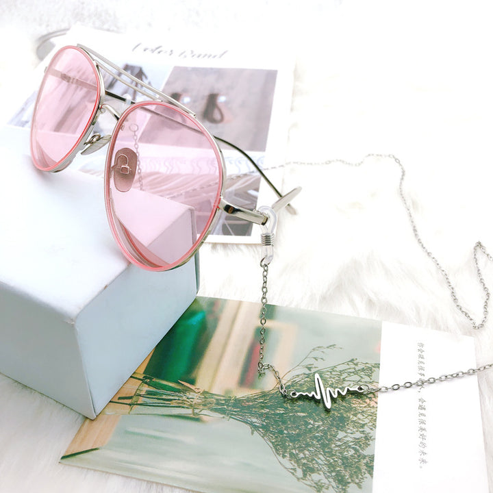 Trendy Heartbeat Design Eyewear Chain Stornfield