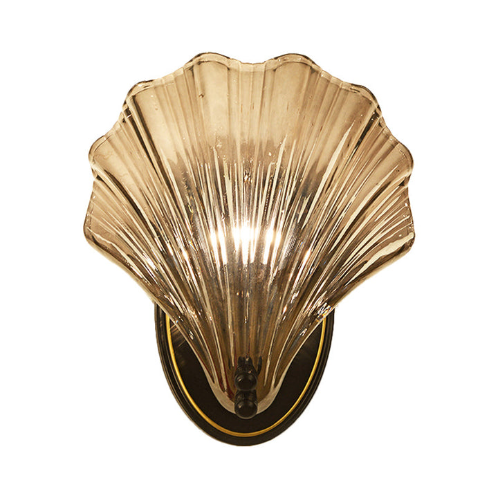 Single Scalloped Shell Wall Lamp Country Style Black/Gold Ribbed Glass Sconce Lighting Fixture | Stornfield