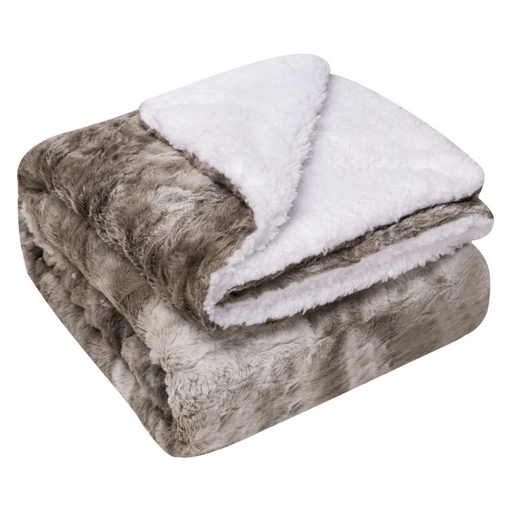 Women's luxurious cuddly blanket made of soft microfiber fabric Stornfield