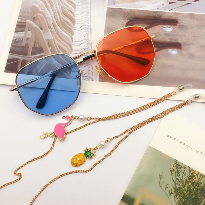 Playful Animal-Themed Eyewear Chain Stornfield