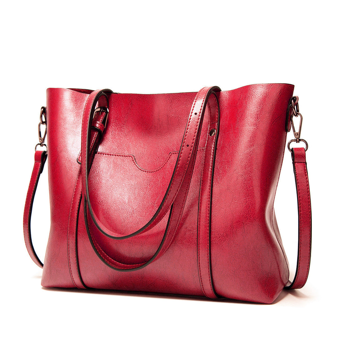 Stornfield | Elegant leather handbag with handmade details