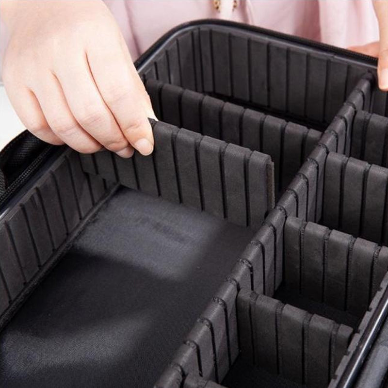 Stornfield | Makeup storage bag with adjustable compartment