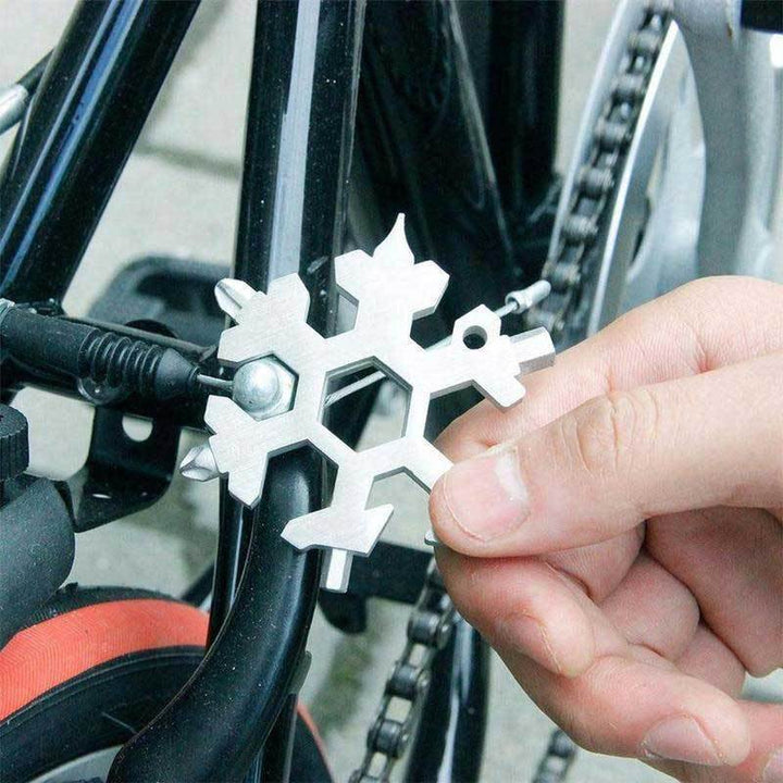 Pre-Christmas sale 18-in-1 stainless steel snowflake multi-tool | Stornfield