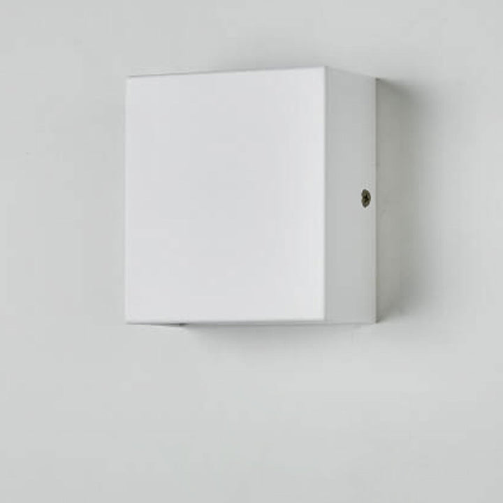Stornfield Modern Outdoor Lighting