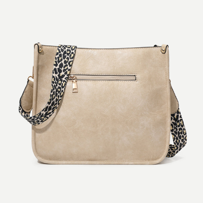Shoulder bag with large capacity | Stornfield
