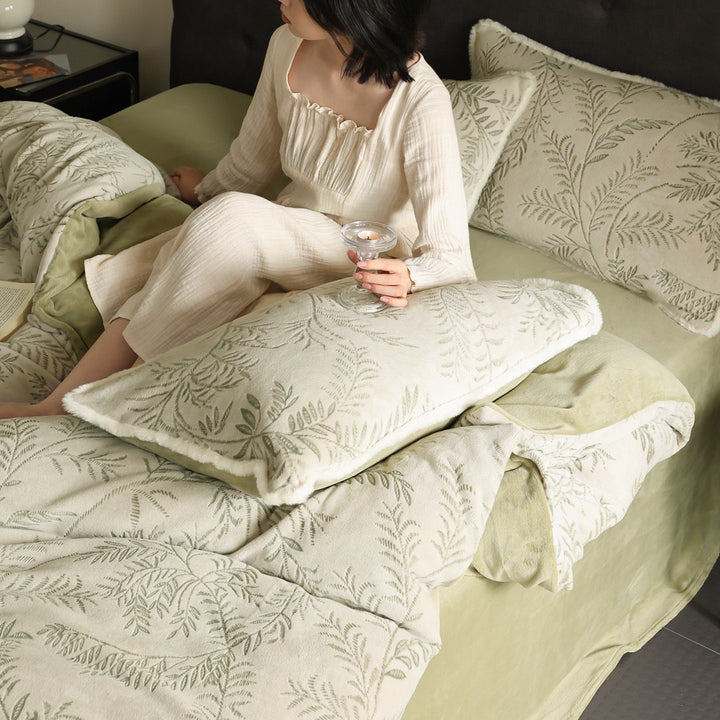 Warm milk fiber fleece bedding set for winter