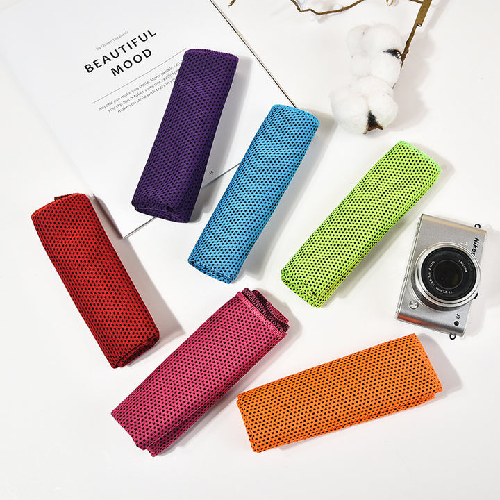 Women's quick-drying sports towel with breathable mesh structure Stornfield