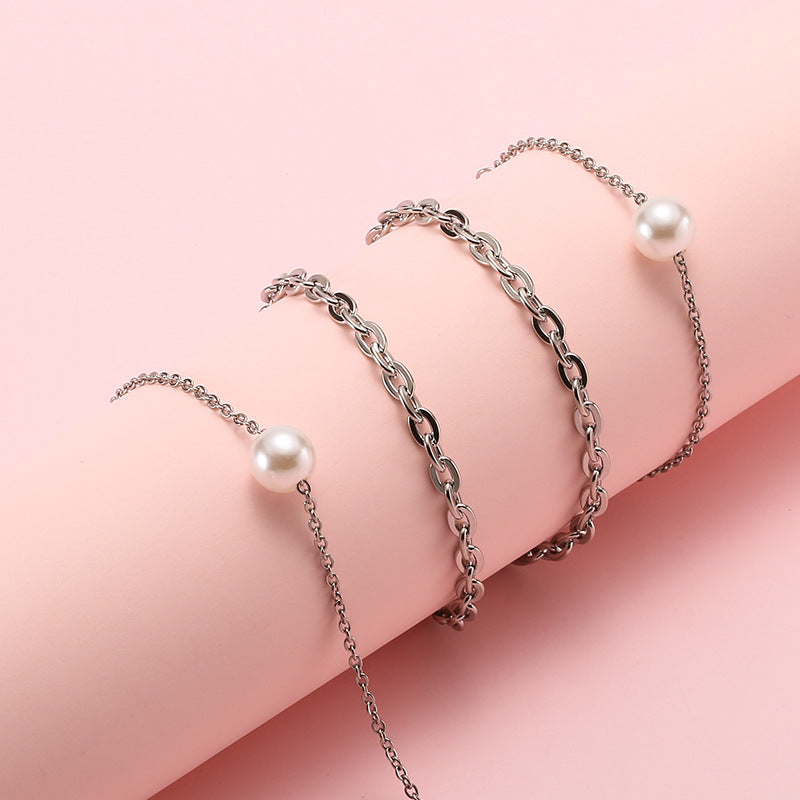 Pearl-Accented Eyewear Chain Stornfield