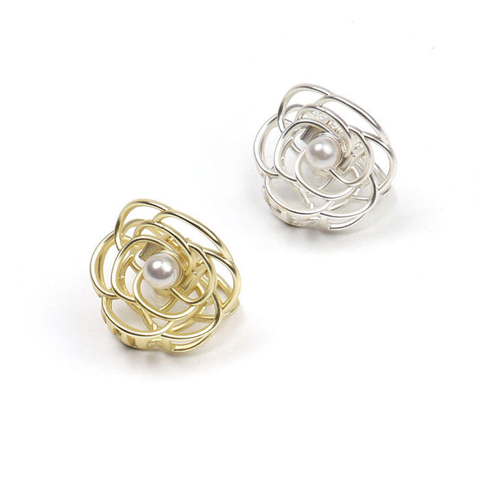 Elegant Petal-Style Hair Clip Stornfield