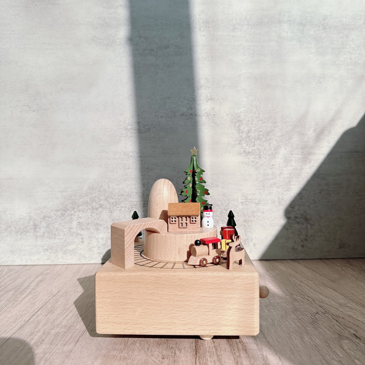 Music box made of beech wood, hand-painted design