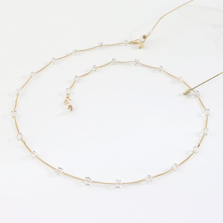 Minimalist Crystal Eyewear Chain Stornfield