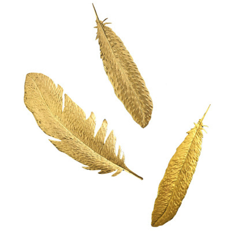 Elegant Feather Wall Art Stornfield