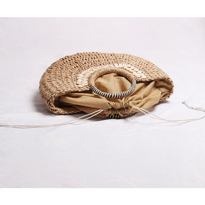 Elegant basket bag with shell decor Stornfield