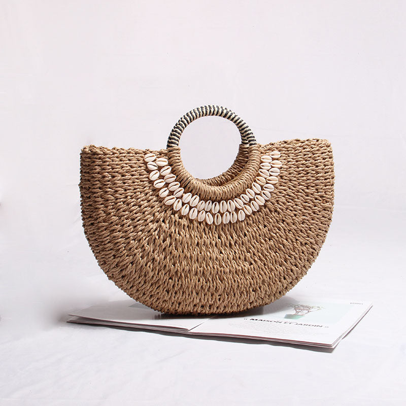 Elegant basket bag with shell decor Stornfield
