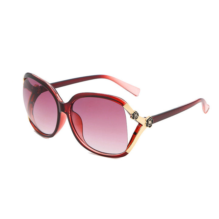 Women's Oversized Designer Sunglasses with Luxurious Accents Stornfield