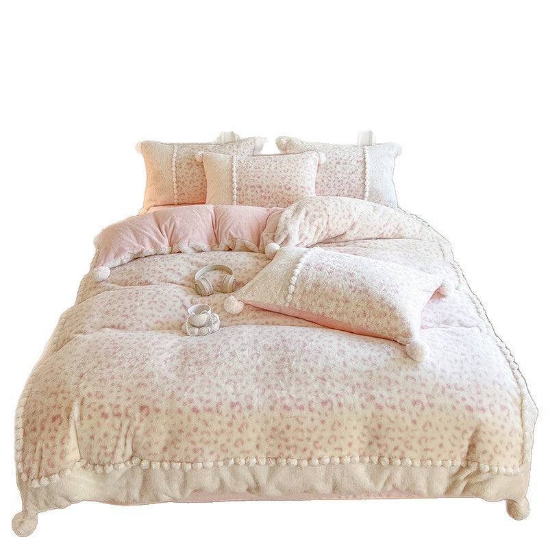 Winter bedding set made of milk fiber fleece, cuddly