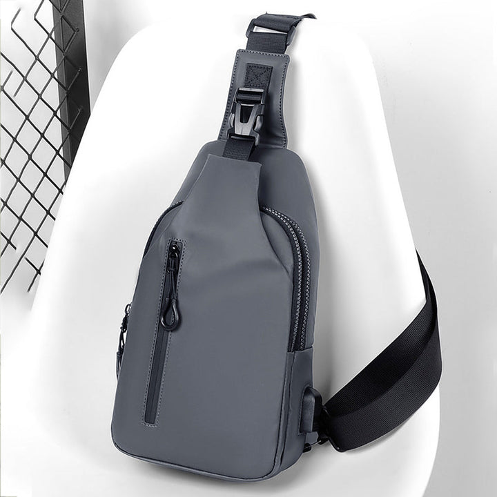 Shoulder bag with large capacity for outdoor use | Stornfield