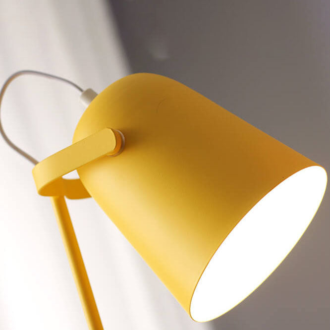MacaBucket Table Lamp | Stornfield