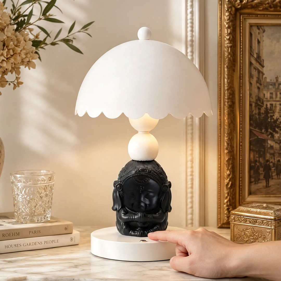 Elephant-shaped table lamp, art design