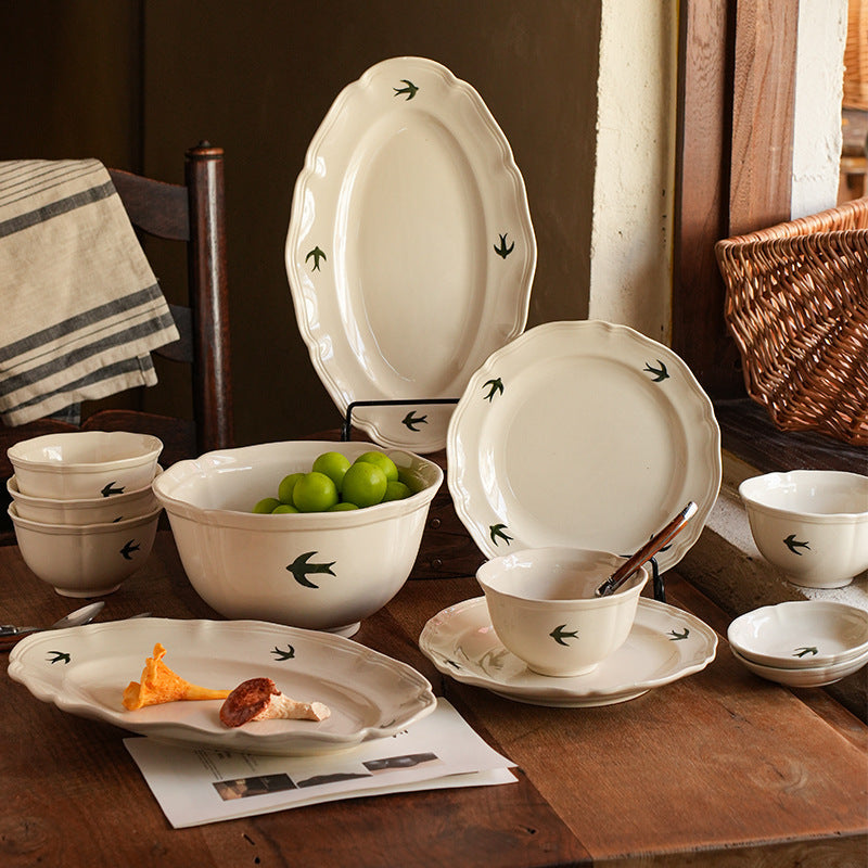 Ceramic dinnerware set, floral pattern, vintage style