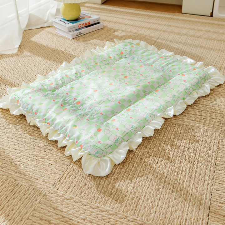 Heating pet mat made of fleece