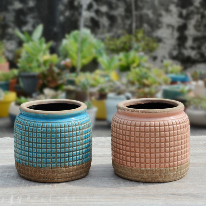 Decorative plant container in rustic design Stornfield